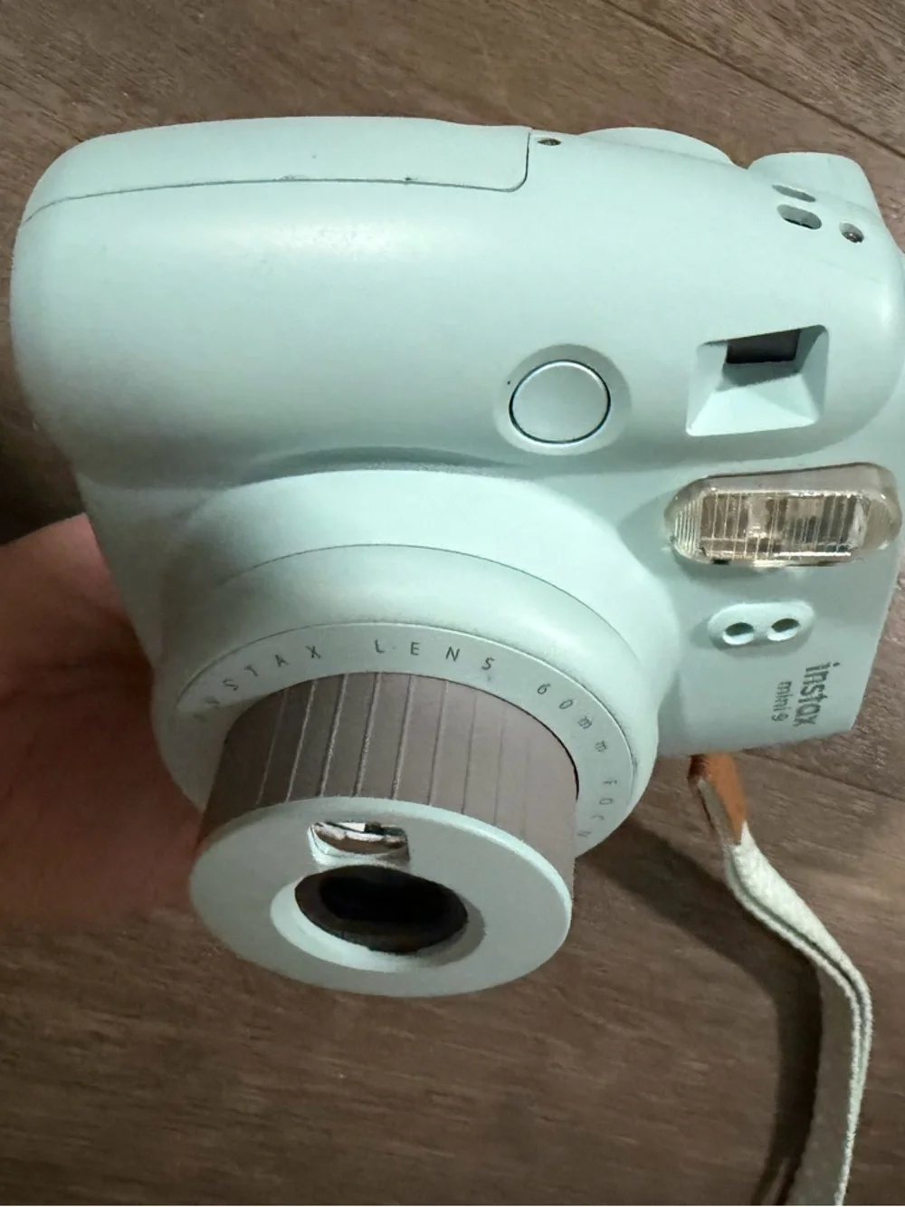 Fujifilm Mint Green Instant Film Camera INCLUDING film (DOESNT TUN ON)